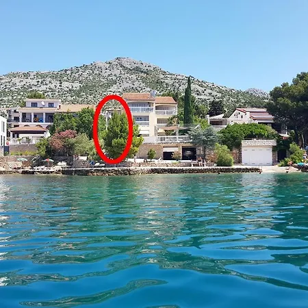 6621a * Starigrad Paklenica